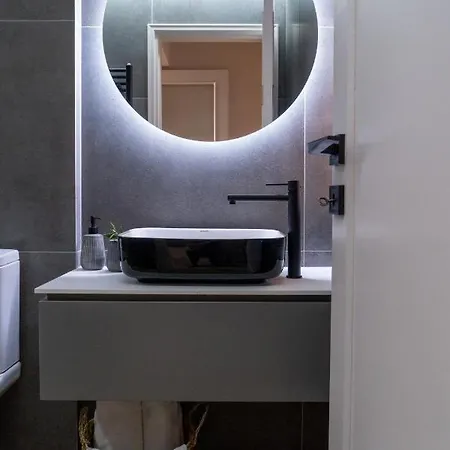 Seventh Floor Волос